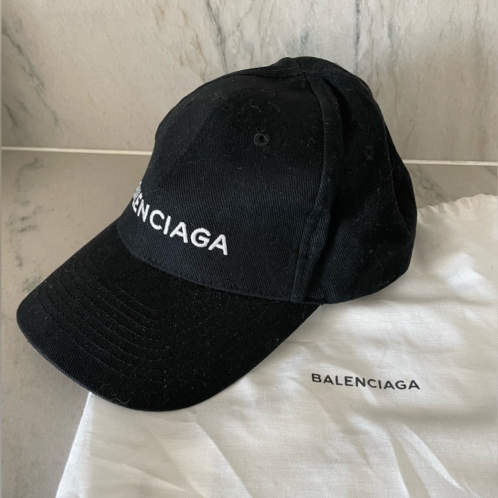 Womens Balenciaga Cap